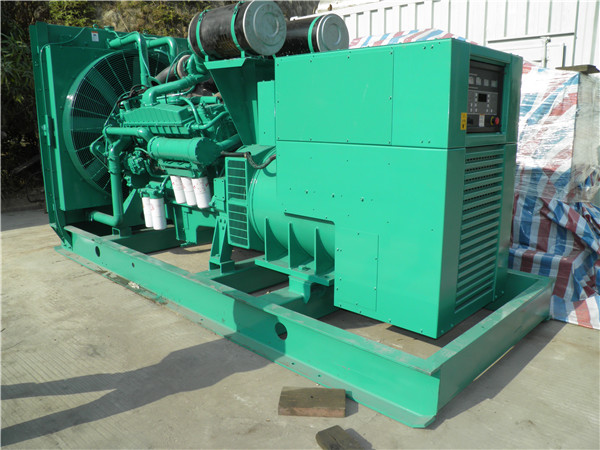 郁南发电机租赁-厂家给大家介绍发电机失磁现象