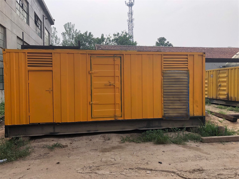 郁南柴油发电机如何判断新机油是否已经完全充满机油滤清器？