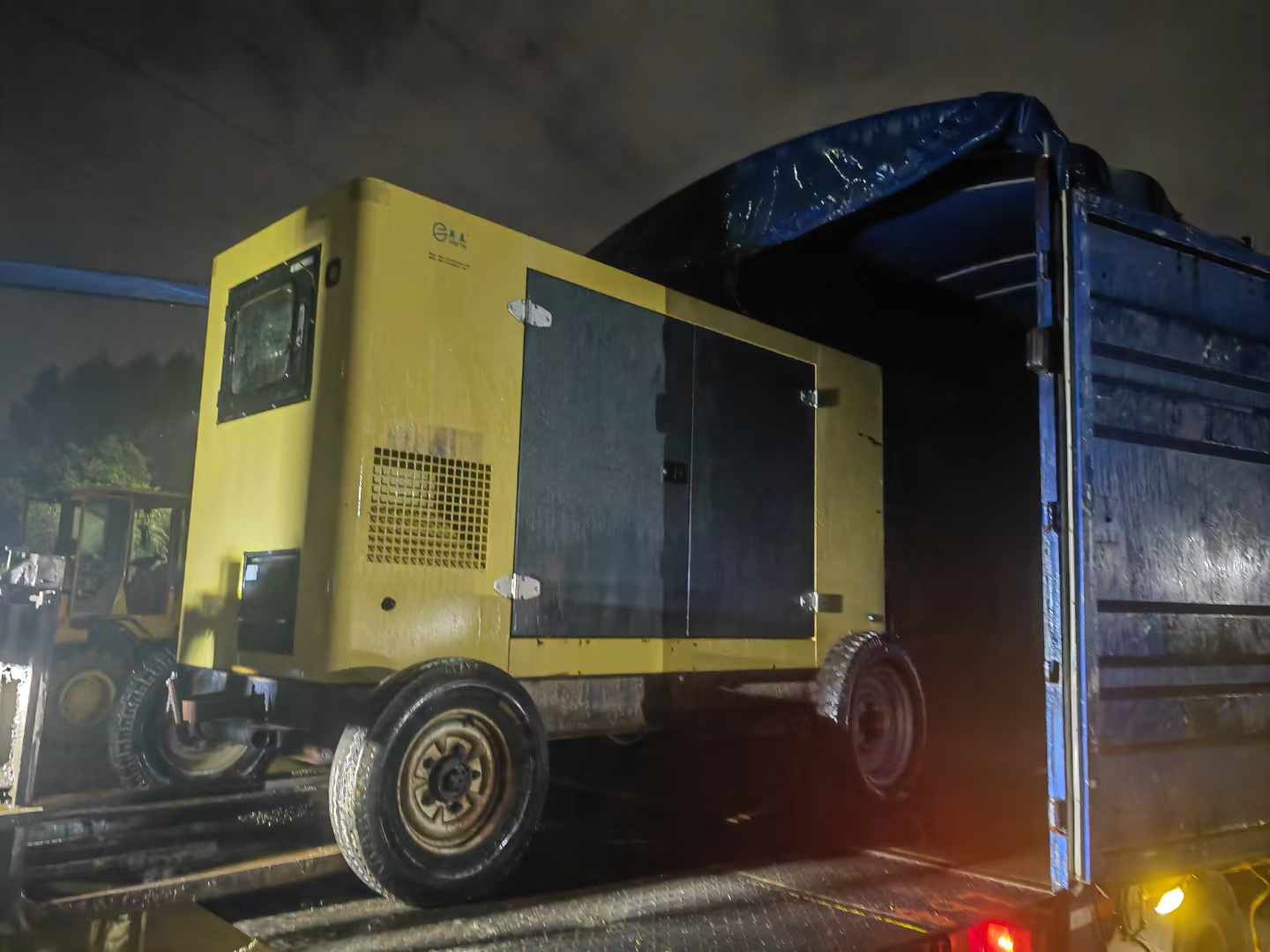 郁南如何根据负载特性选择合适的柴油发电机？