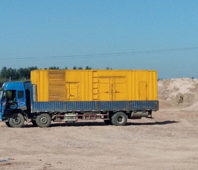 郁南发电机出租如何判断柴油发电机冷却液是否需要更换？