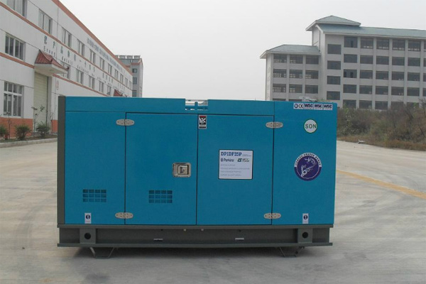 郁南发电机租赁发电机组的换季保养注意事项