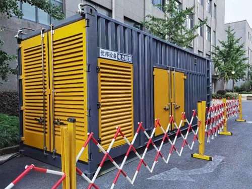 郁南如何使用转速表检查发动机的转速？