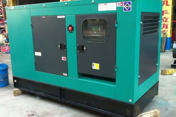 郁南如何检查机油的使用时间？