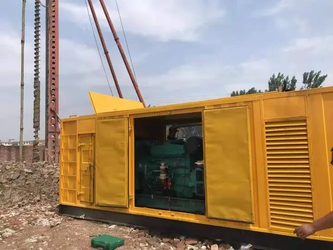 郁南清洗空气滤清器时需要注意什么？