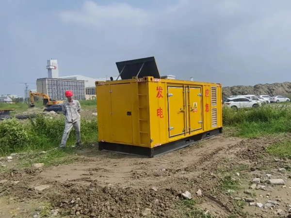 郁南冬季低温环境下，发电机组启动电瓶的容量需求是否会增加？