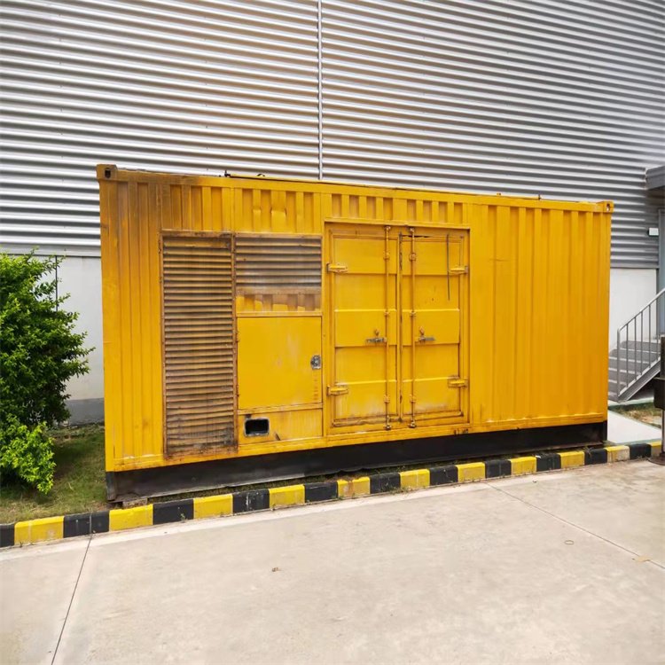 郁南柴油发电机组在冬季启动前如何对燃油系统进行预热？