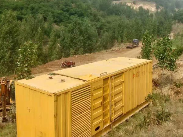 郁南柴油发电机组冬季日常维修注意事项？